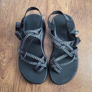 Chaco black & white ZX/2 women's sandals, size 7